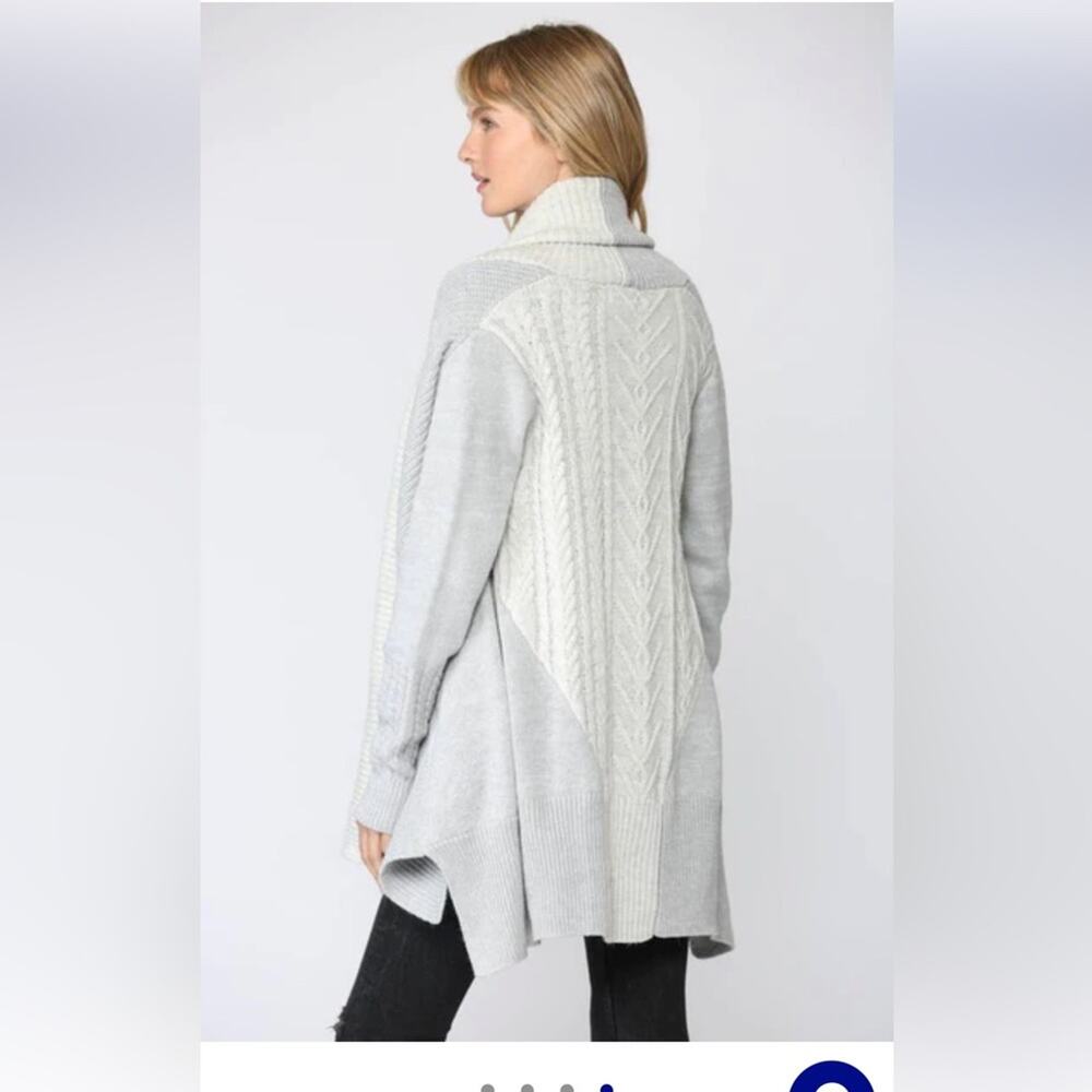 Fate Please Yourself Gray And Cream Open Shawl Ch… - image 2